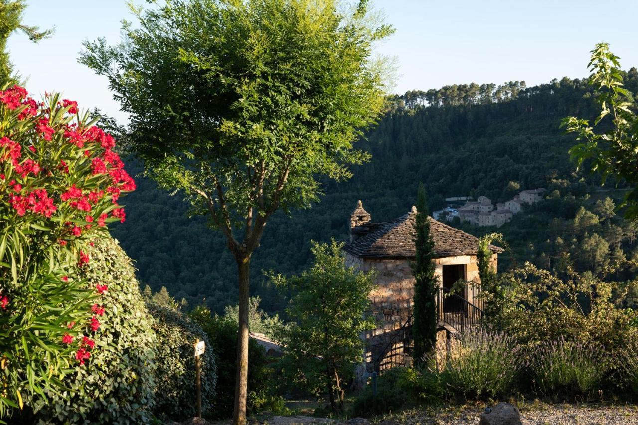 Domaine De Chalveches Hotel Spa 4* Faugeres  Exterior foto